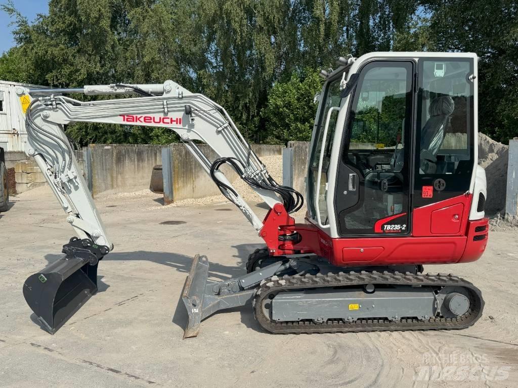 Takeuchi TB 235-2 Mini ekskavatoriai < 7 t