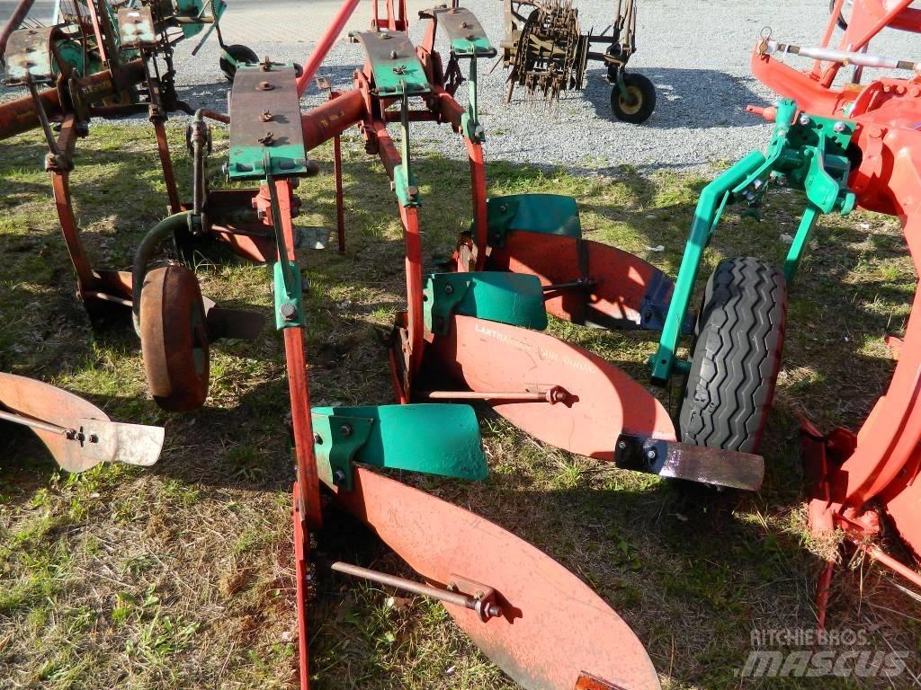 Kverneland 3 Standartiniai plūgai