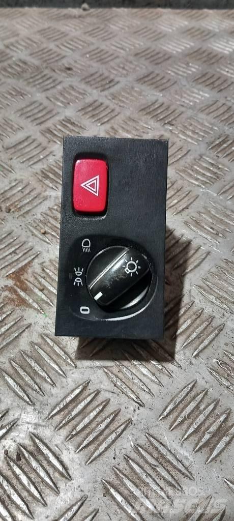 Scania R 440   1900317 Kabinos ir salonai