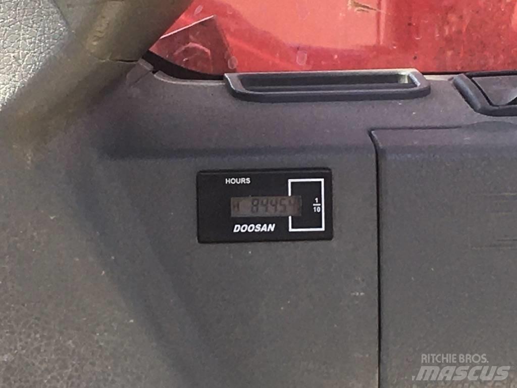 Doosan DX 140 LCR Vikšriniai ekskavatoriai