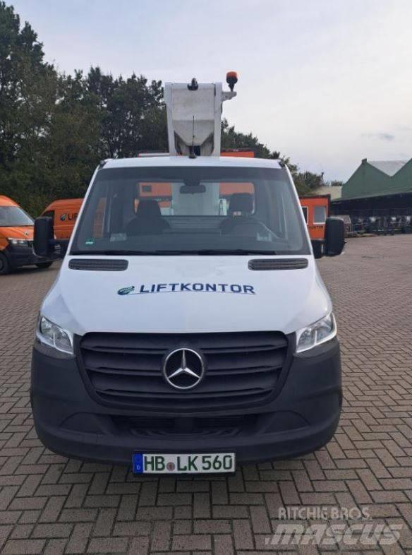Multitel MJE 250 Ant vilkikų montuojamos kėlimo platformos