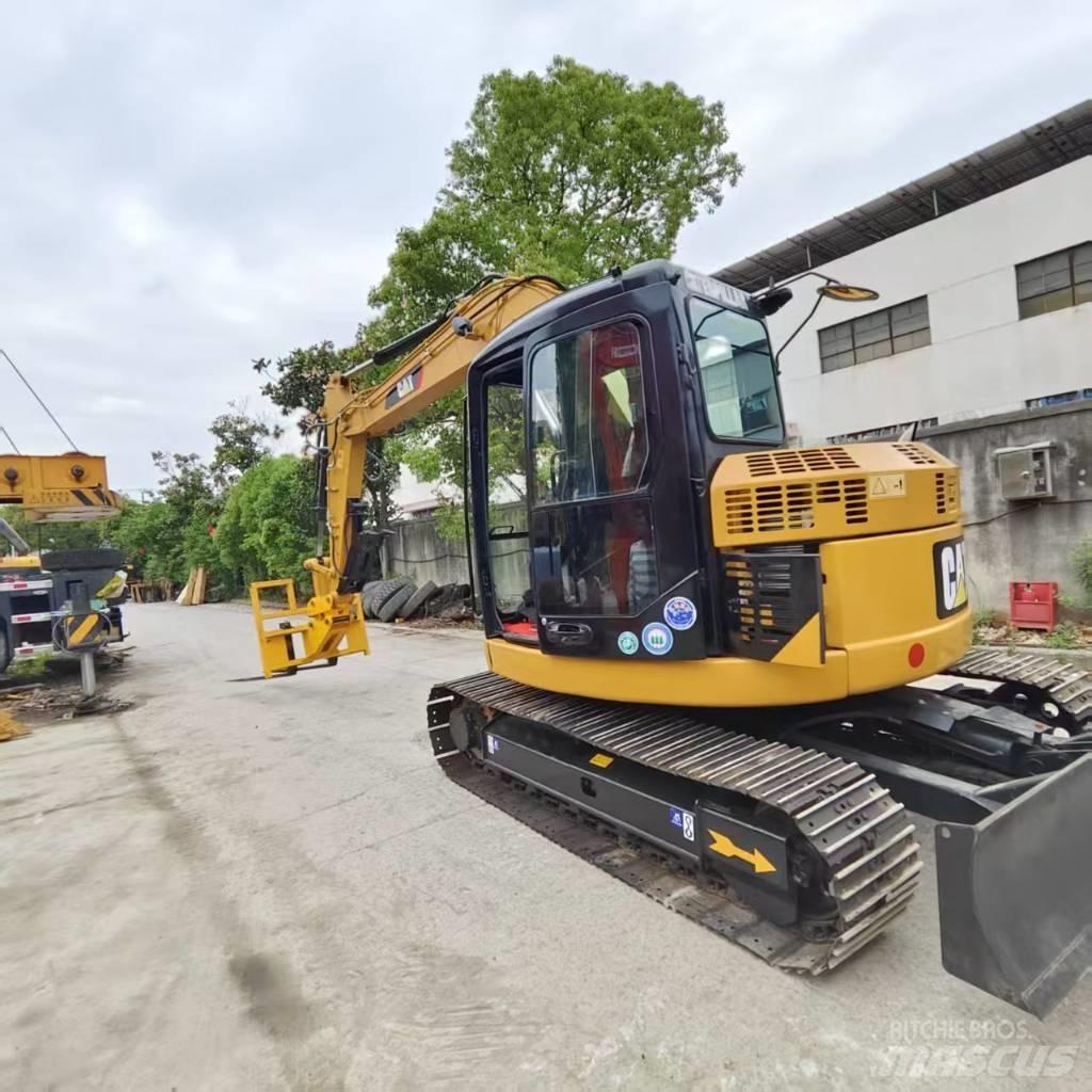 CAT 308 D Vidutinės galios ekskavatoriai 7-12 t