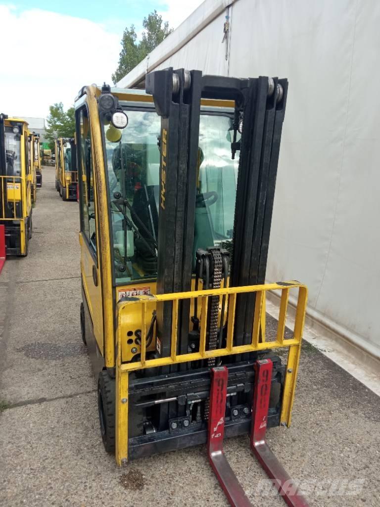 Hyster J 1.8 XN Elektriniai šakiniai krautuvai