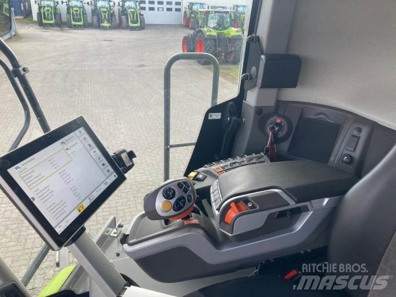 CLAAS LEXION 6600 Derliaus nuėmimo kombainai