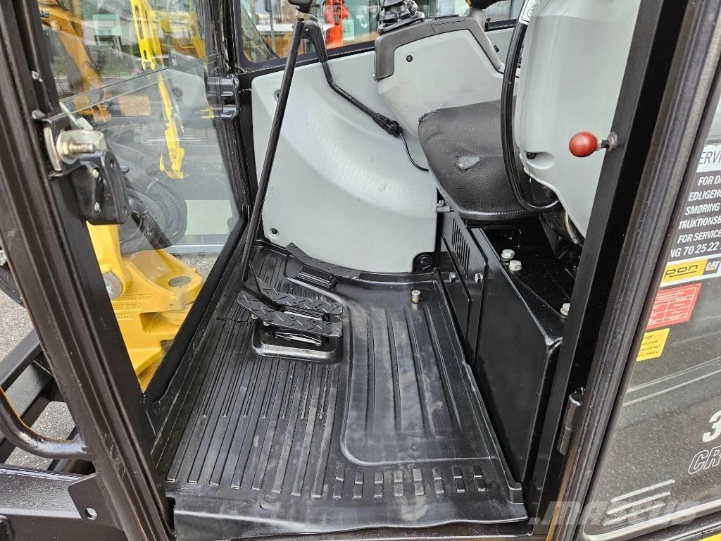CAT 302.7 D CR Mini ekskavatoriai < 7 t