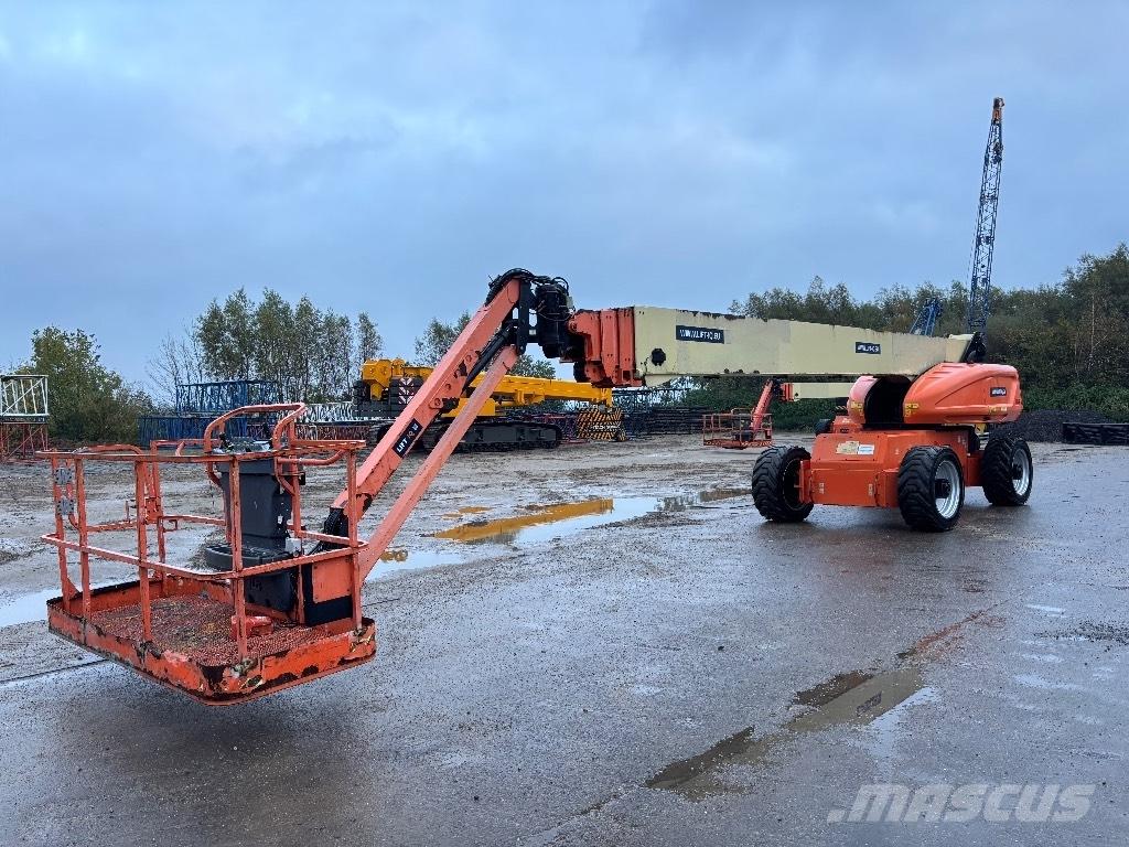 JLG 1350 SJP Teleskopiniai keltuvai