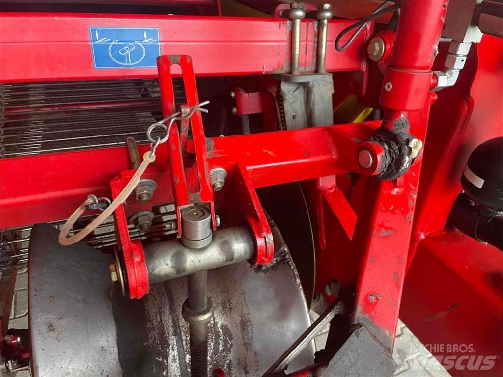 Grimme SE 150-60 Šakniavaisių kombainai