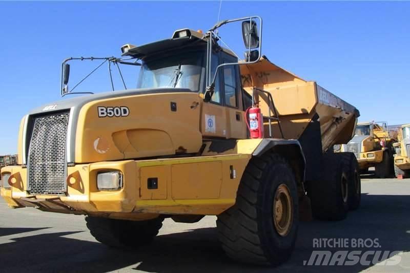 Bell B50D Karjeriniai savivarčiai