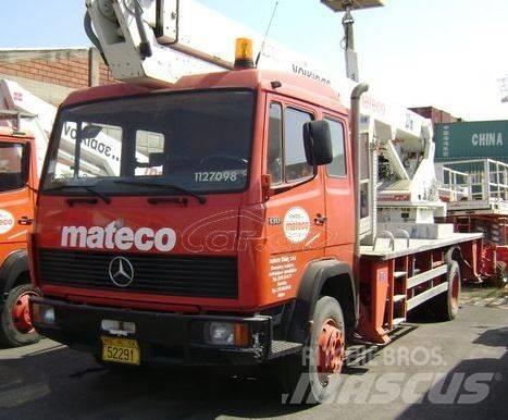 Daimler-Benz 1317 Ant vilkikų montuojamos kėlimo platformos