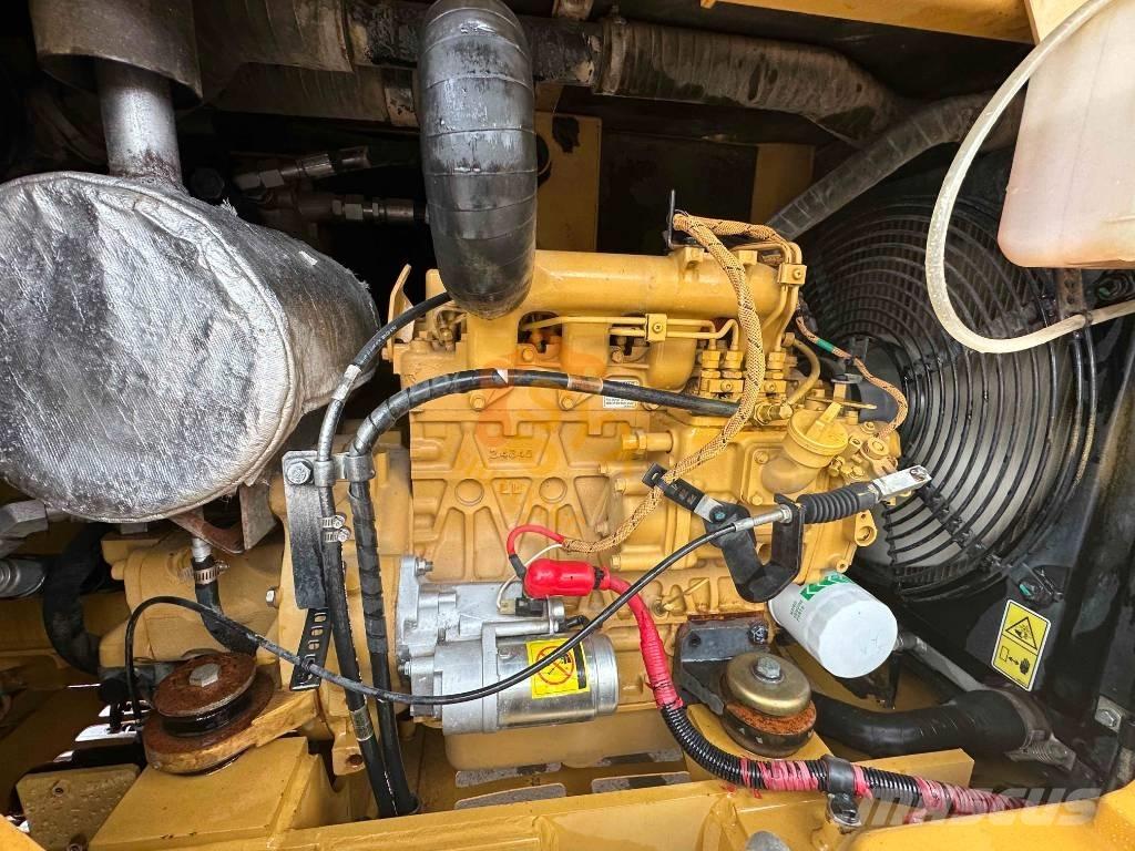 CAT 305.5E2 Vikšriniai ekskavatoriai