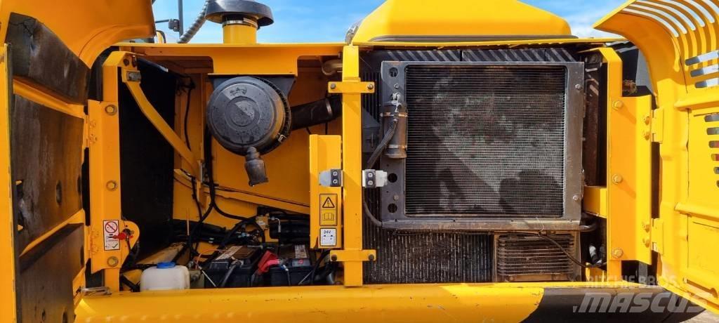 JCB JS 220 LC Vikšriniai ekskavatoriai