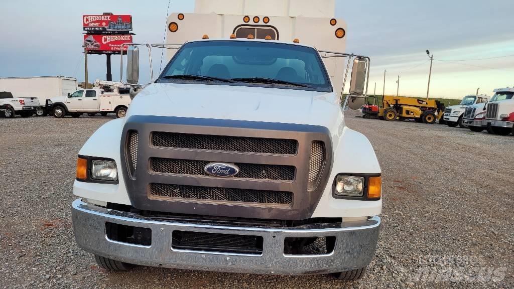 Ford F 650 SD Sunkvežimiai skiedroms vežti
