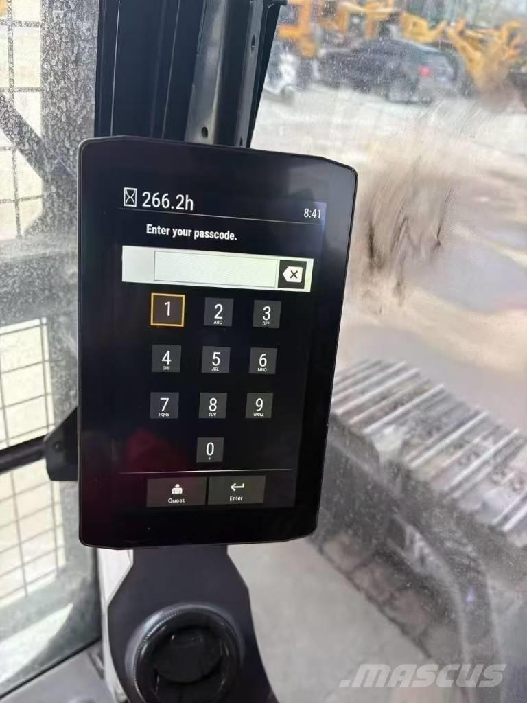CAT 323GC Vikšriniai ekskavatoriai