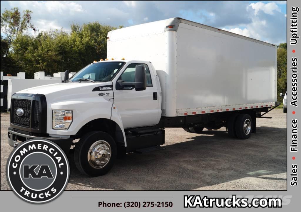 Ford F 650 Sunkvežimiai su dengtu kėbulu