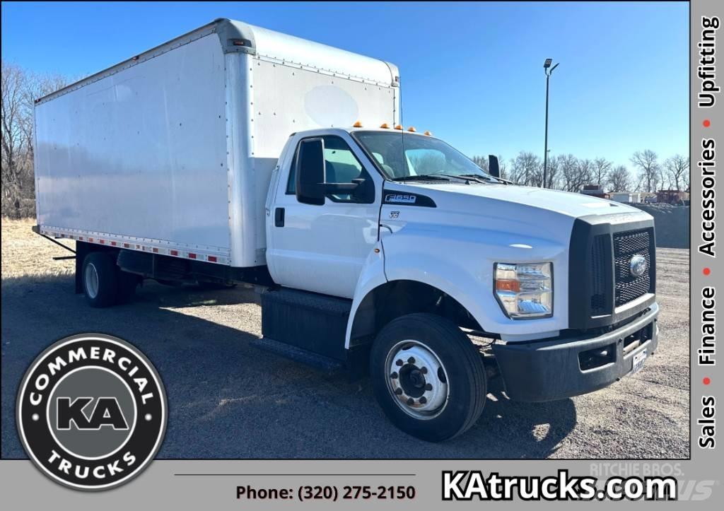 Ford F 650 Sunkvežimiai su dengtu kėbulu