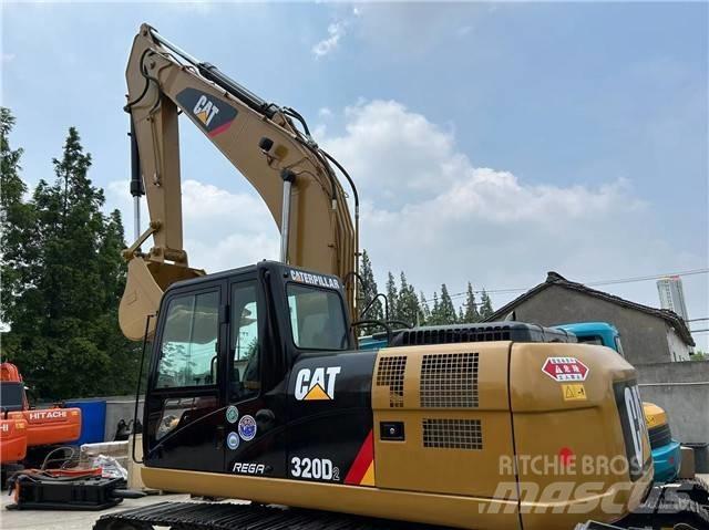CAT 320 D Vikšriniai ekskavatoriai