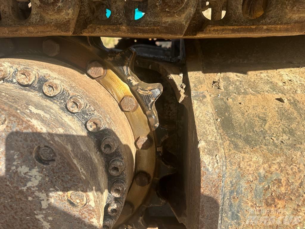 CAT 320FL Vikšriniai ekskavatoriai