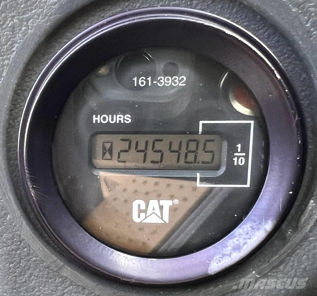 CAT 938 G Naudoti ratiniai krautuvai