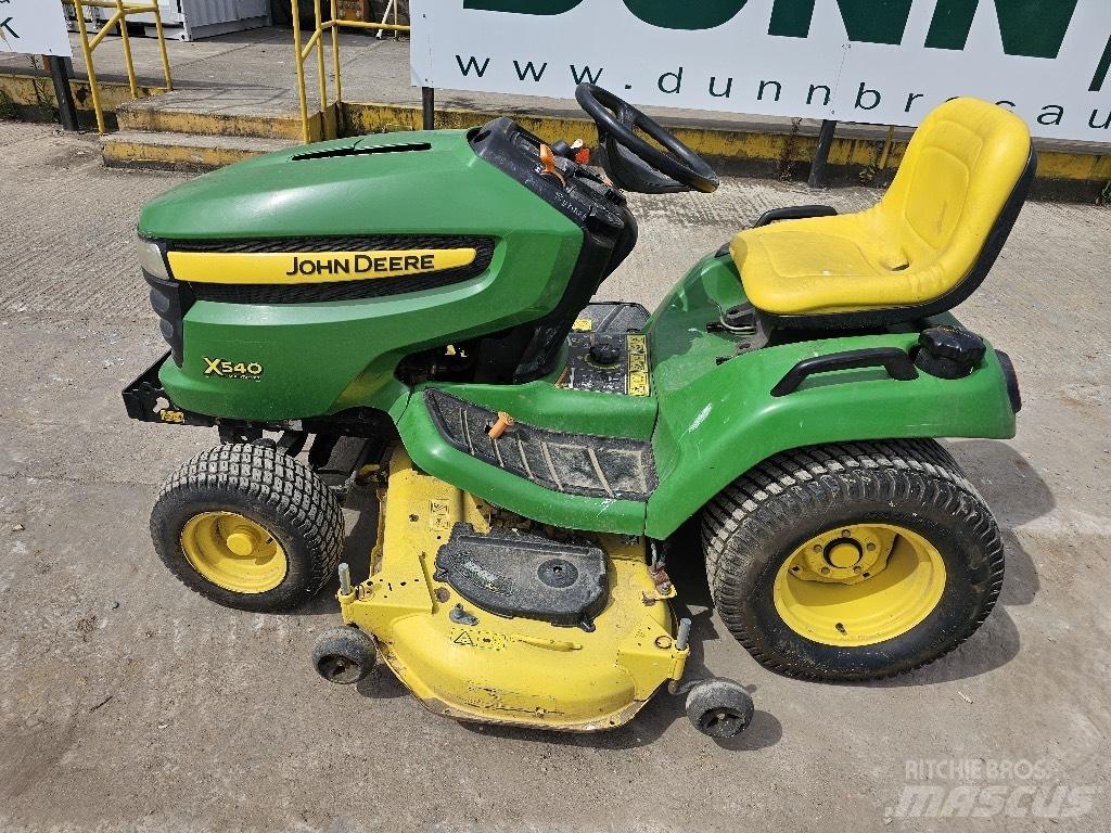 John Deere X 540 Naudoti kompaktiški traktoriai