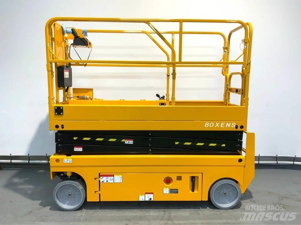 John Deere 80XENS Žirkliniai keltuvai