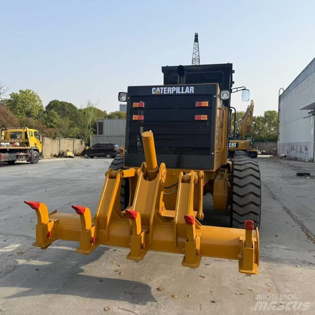CAT 140 G Greideriai