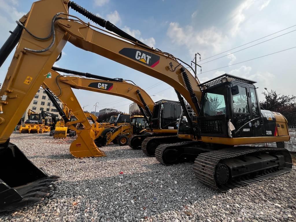 CAT 320 D Vikšriniai ekskavatoriai