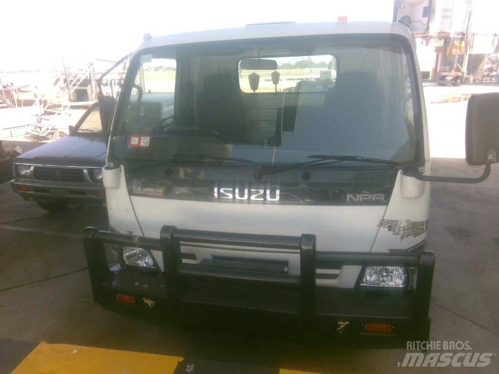 Isuzu NPR Automobilinės cisternos