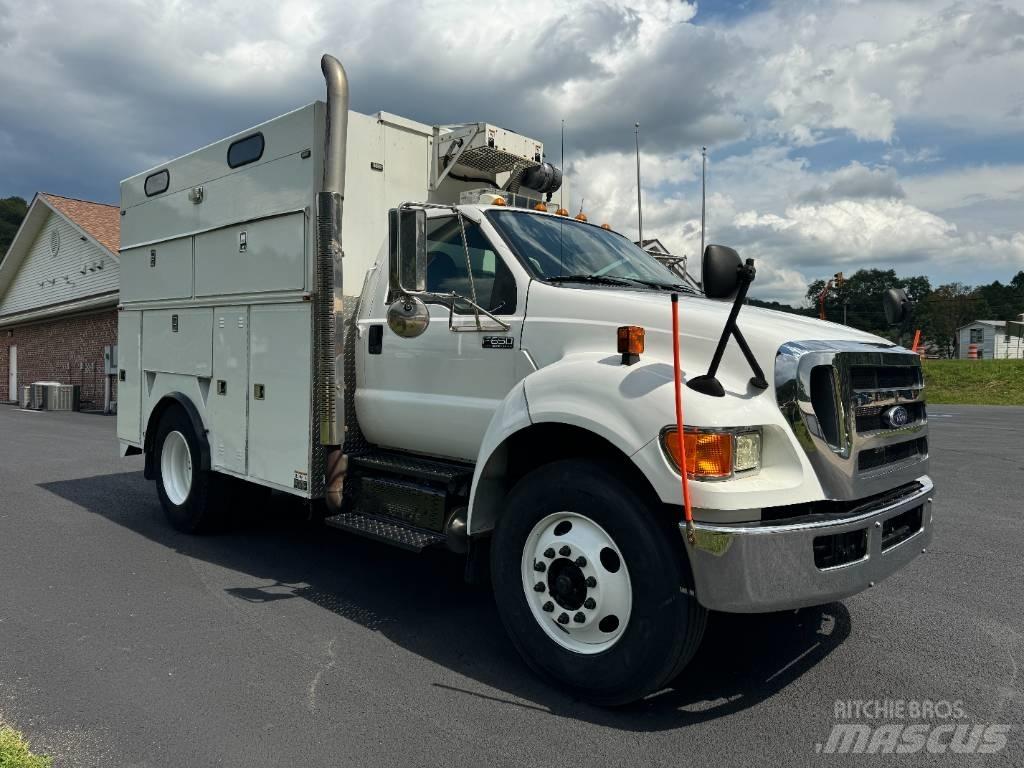 Ford F 650 Pikapai / Bortiniai sunkvežimiai