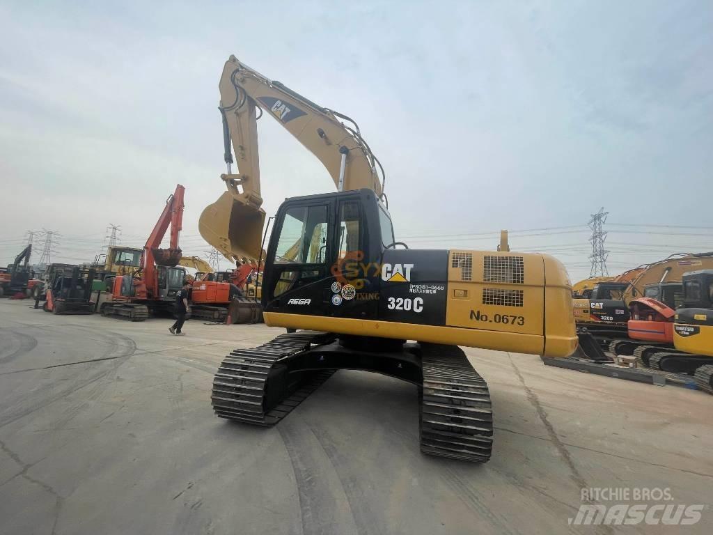 CAT 320 C Vikšriniai ekskavatoriai