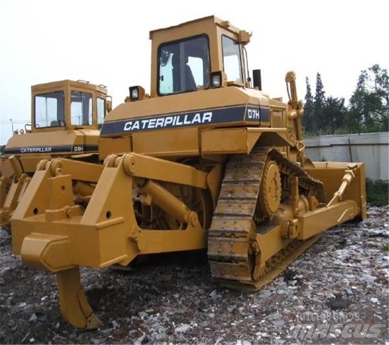CAT D7H Vikšriniai buldozeriai