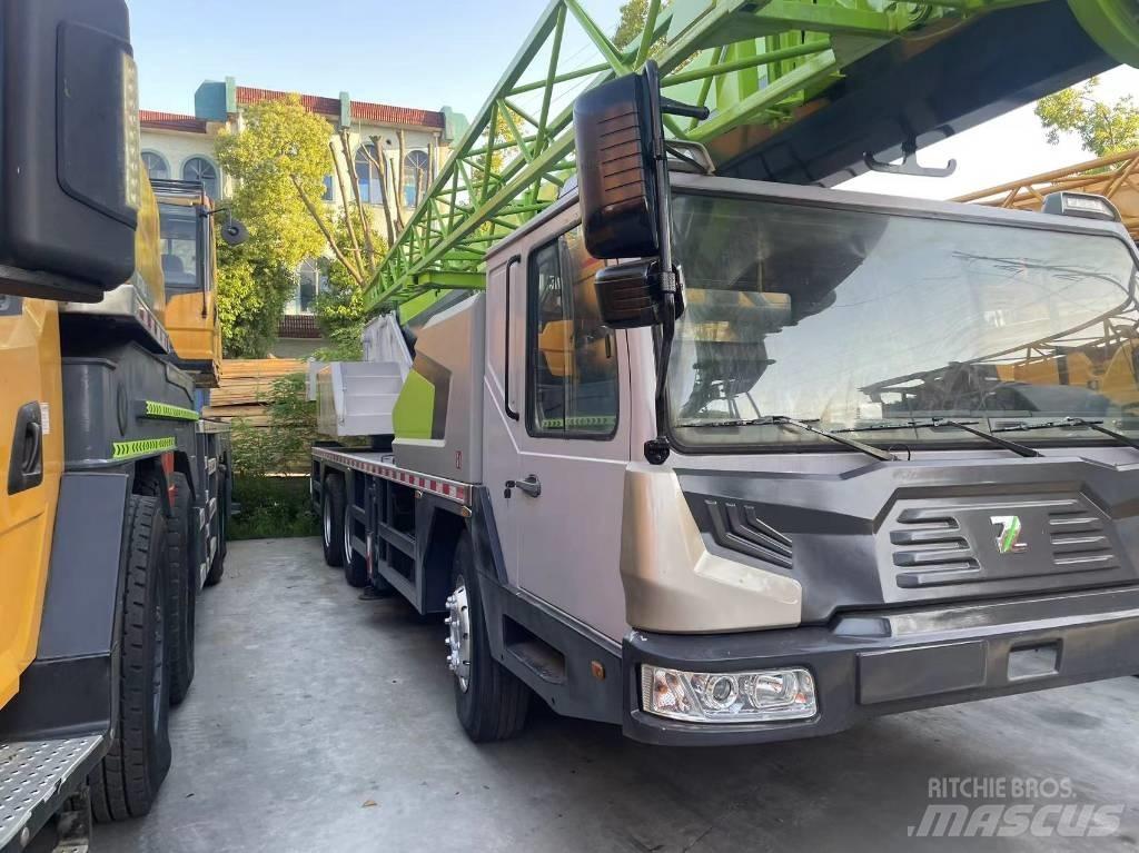 Zoomlion ZTC 251 V Visureigiai kranai