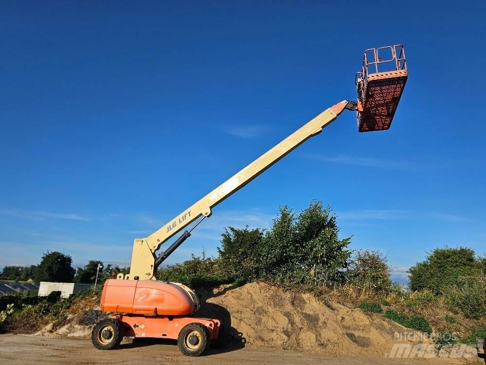 JLG 680S Teleskopiniai keltuvai