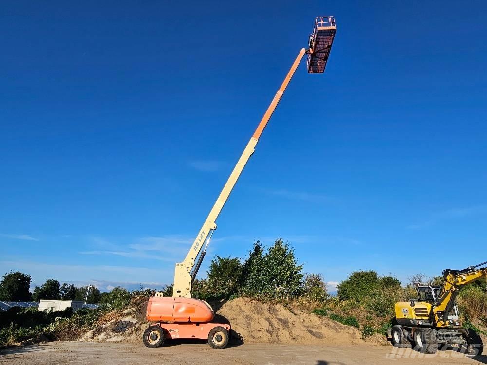 JLG 680S Teleskopiniai keltuvai