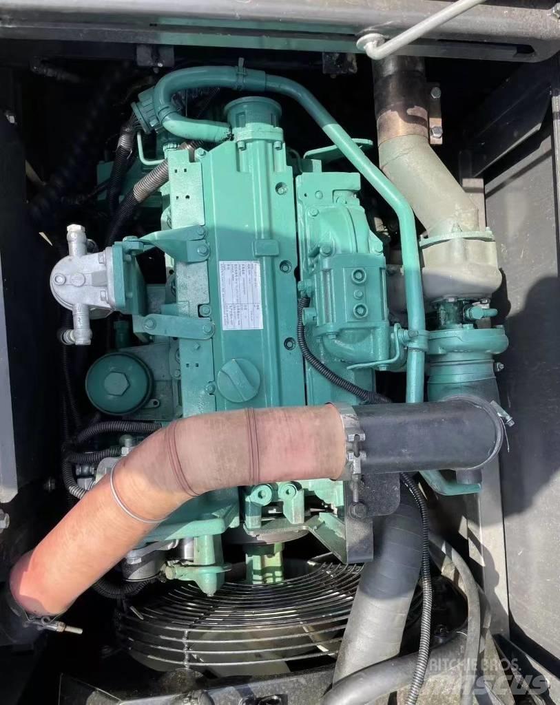Volvo 140 Vikšriniai ekskavatoriai