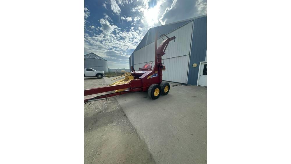 New Holland FP230 Pašarų kombainai