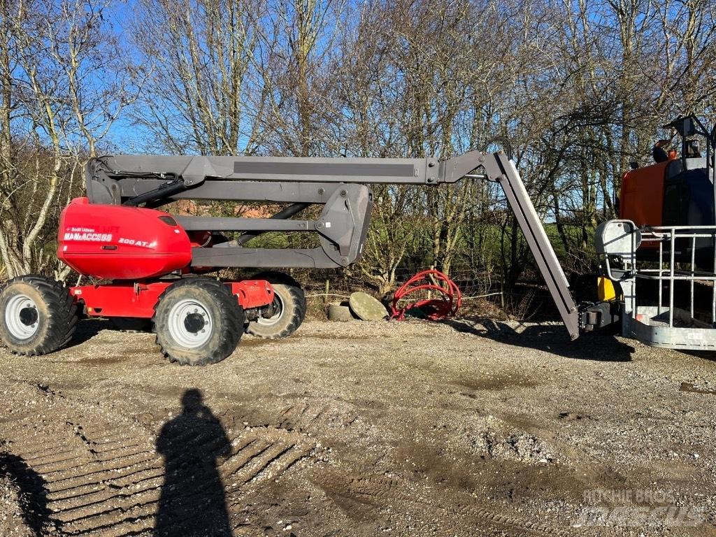 Manitou 200 ATJ Alkūniniai keltuvai