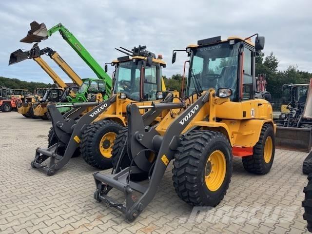 Volvo L 30 HS Klima Naudoti ratiniai krautuvai