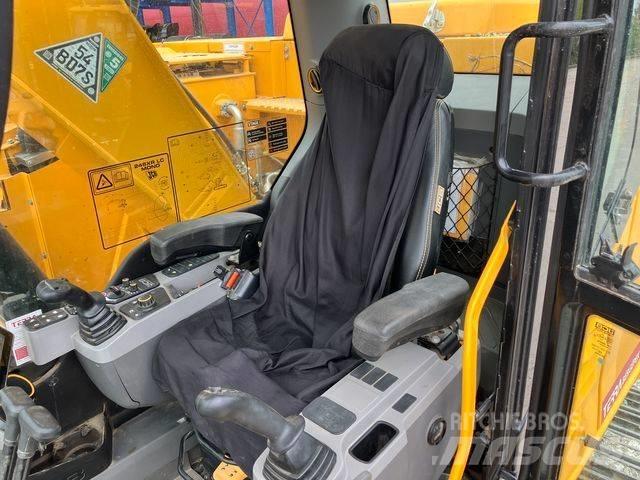 JCB 245 XLR Vikšriniai ekskavatoriai