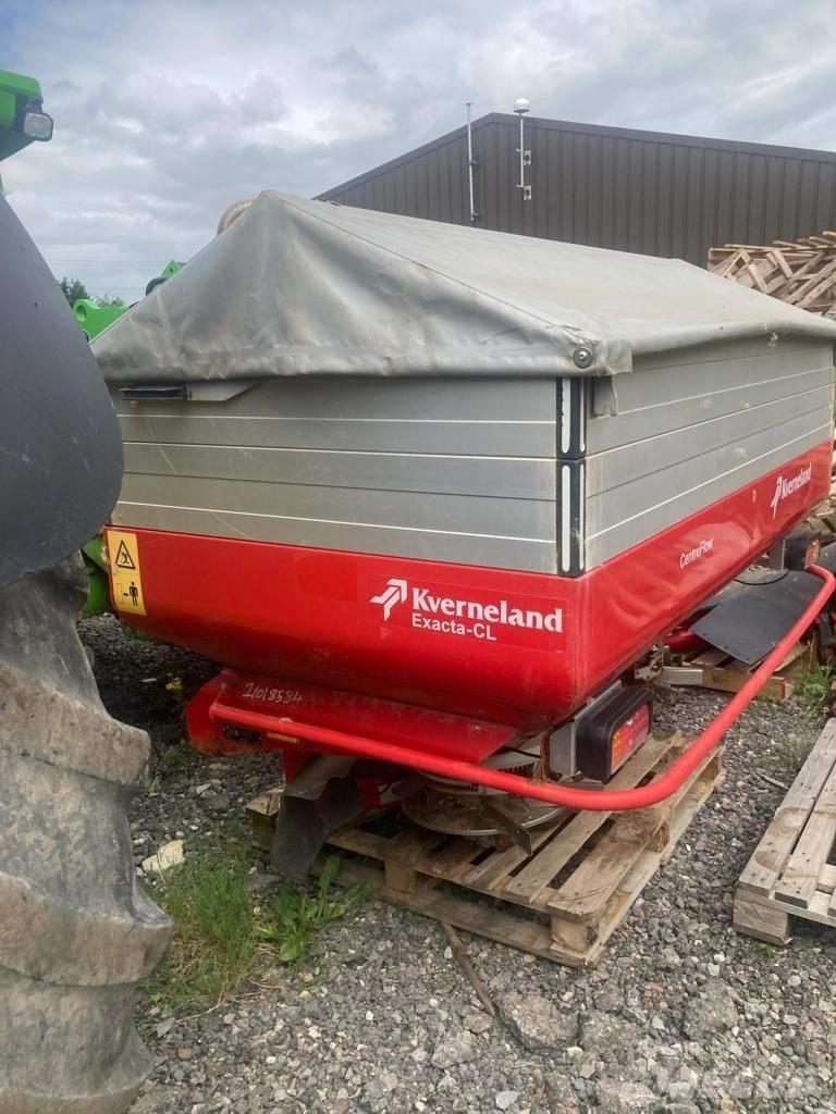 Kverneland CL1300 Mineralinių trąšų barstytuvai