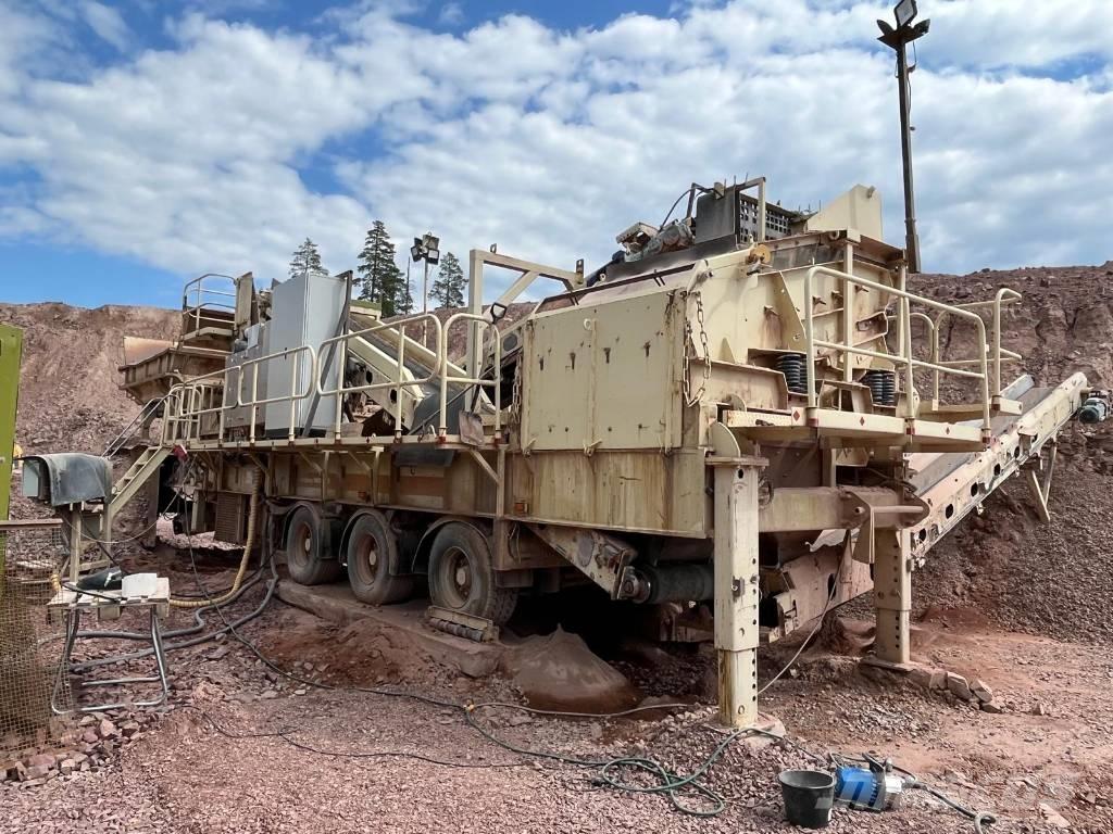 Metso NW300GP Mobilūs smulkintuvai