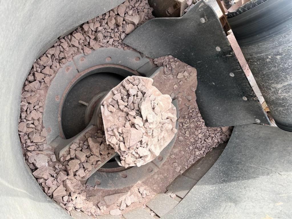 Metso NW300GP Mobilūs smulkintuvai