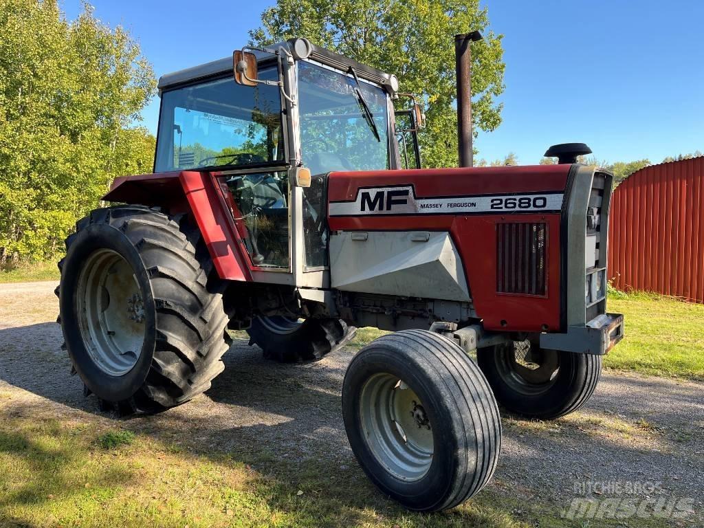 Massey Ferguson 2680 Traktoriai