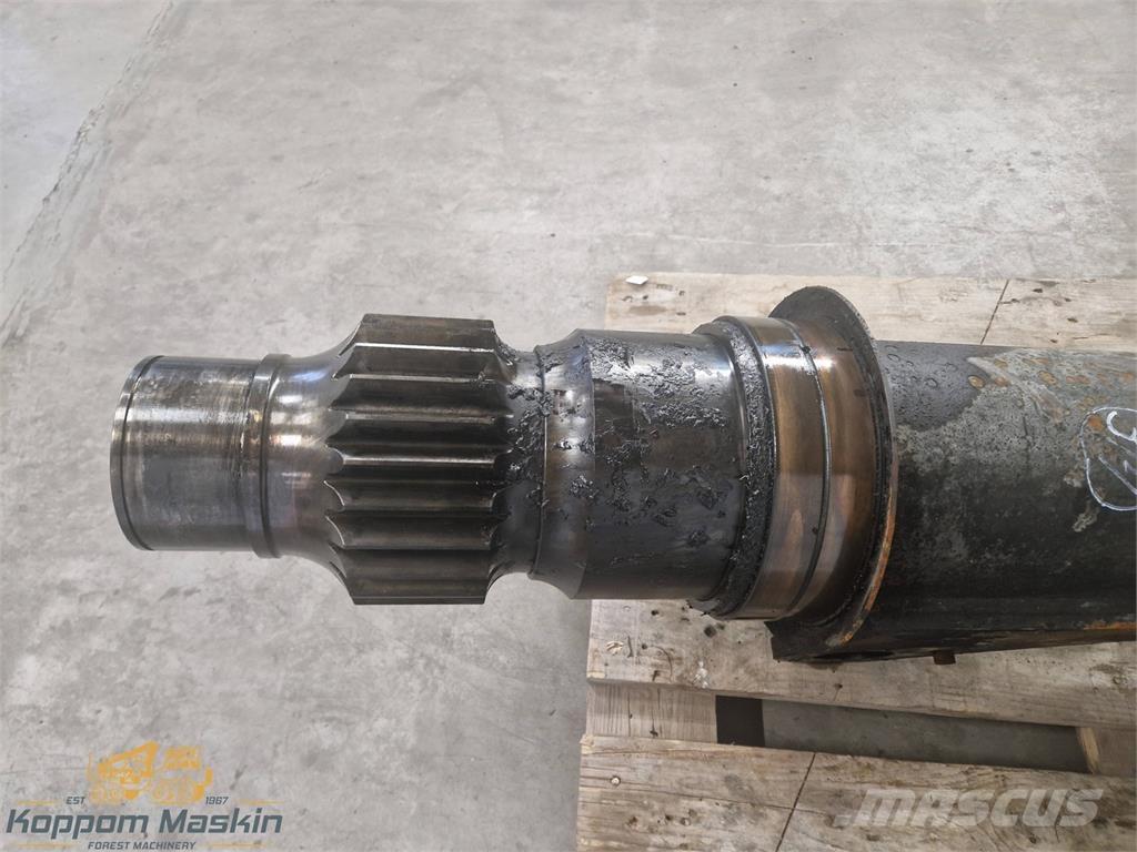 Komatsu 130F Medienos transportavimo mašinų kranai