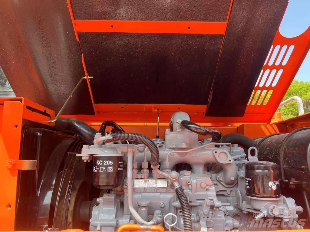 Hitachi ZX70 Vikšriniai ekskavatoriai