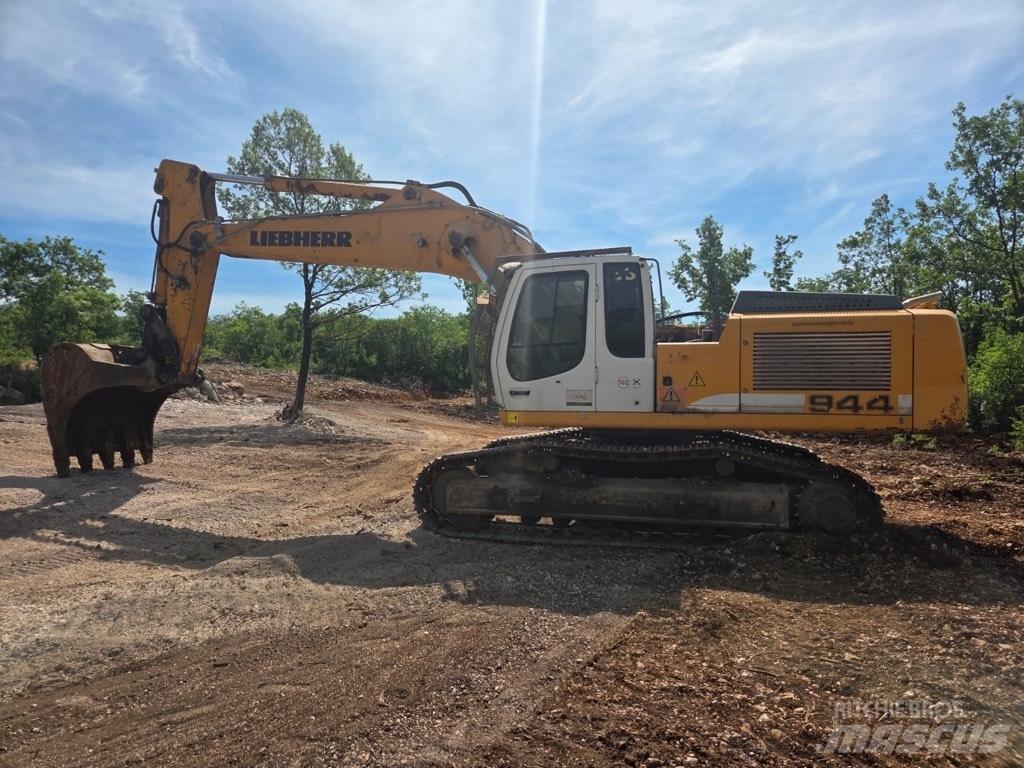 Liebherr 944 Vikšriniai ekskavatoriai