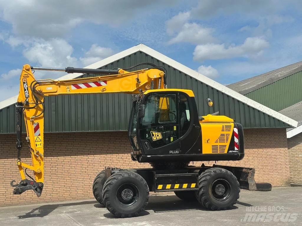 JCB JS145W Ratiniai ekskavatoriai