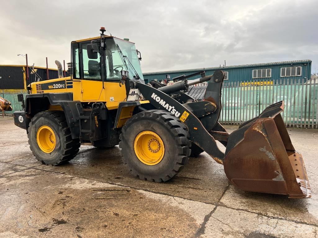 Komatsu WA320PZ-6 Naudoti ratiniai krautuvai