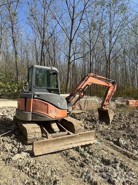 Hitachi ZX50 Vikšriniai ekskavatoriai