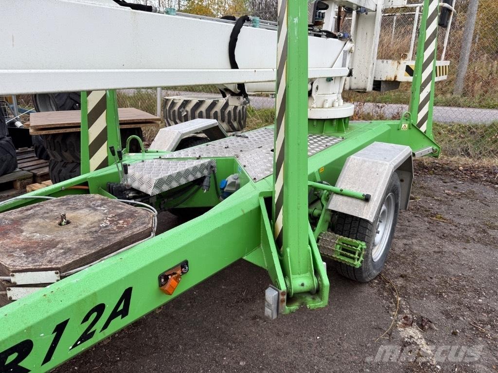 Dexter 12 A Ant priekabų montuojamos kėlimo platformos