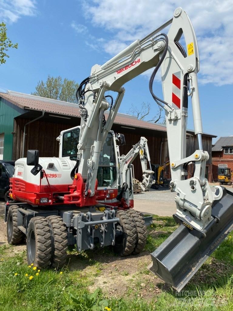 Takeuchi TB295W Ratiniai ekskavatoriai